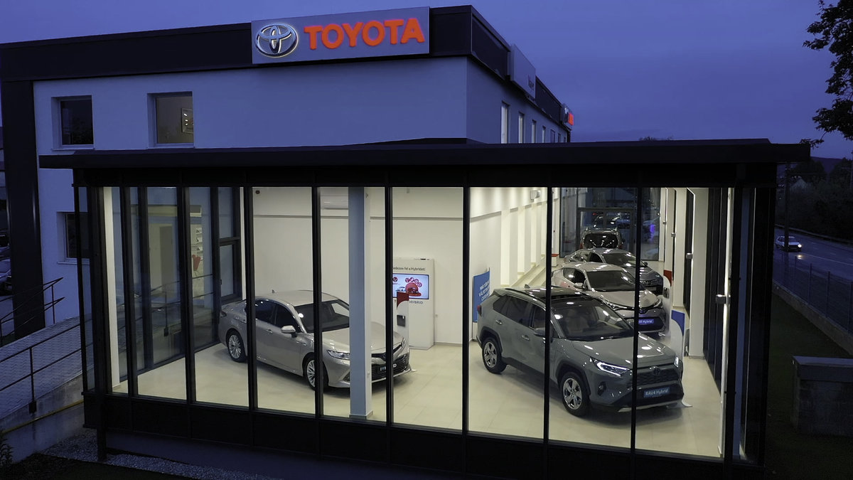 TOYOTA MAYER - Pilisvörösvár